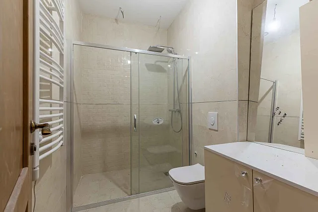 A luxurious three-story villa on the first sea line in  Kotor — photo 20